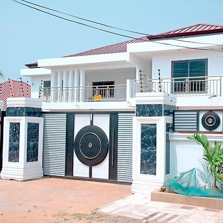 The Lords Palace Guest House Tema Exterior photo