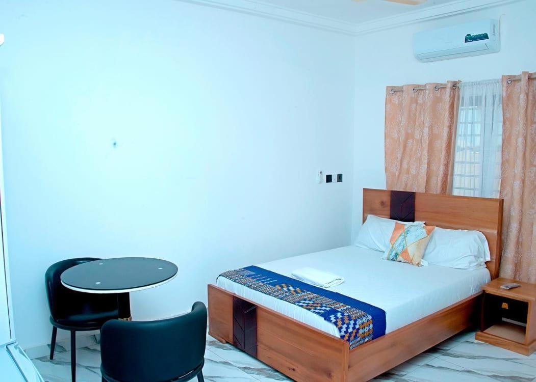 The Lords Palace Guest House Tema Exterior photo