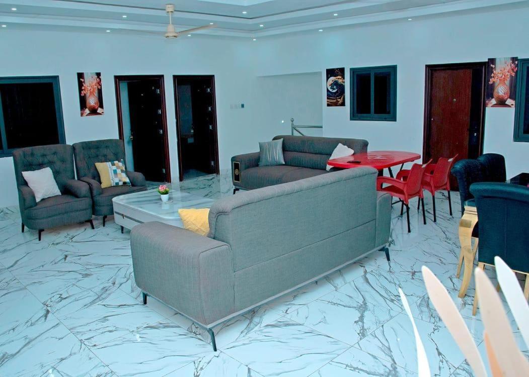 The Lords Palace Guest House Tema Exterior photo